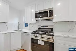 25 Allen St, Cresskill, NJ 07626 - Photo 14