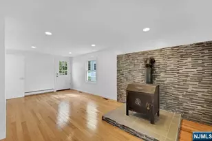 25 Allen St, Cresskill, NJ 07626 - Photo 8