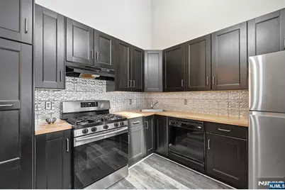 130 Raintree Lane, Mahwah, NJ 07430 - Photo 10