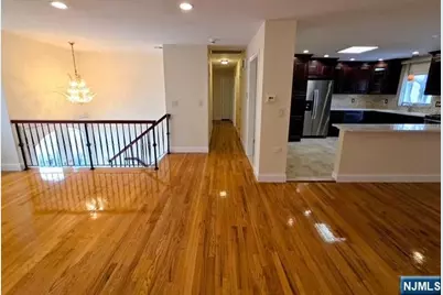 135 Franklin Street, Little Ferry, NJ 07643 - Photo 4