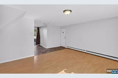 33 Georgia Drive, Wayne, NJ 07470 - Photo 24