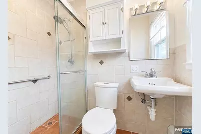 274 Seton Hall Drive, Paramus, NJ 07652 - Photo 10