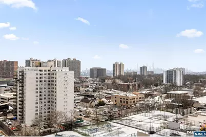 2100 Linwood 17N #17N, Fort Lee, NJ 07024 - Photo 30