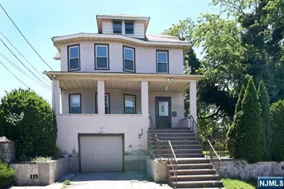 308 Milburn Avenue 2nd Fl #2nd FL, Lyndhurst Township, NJ 07071 - Photo 2