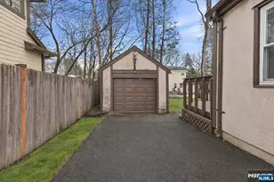 92 George St, Tenafly, NJ 07670 - Photo 14