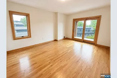 416 Oncrest Terrace, Cliffside Park, NJ 07010 - Photo 14