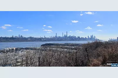 416 Oncrest Terrace, Cliffside Park, NJ 07010 - Photo 38