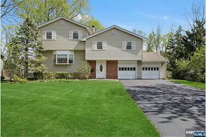 115 Southern Parkway, Ridgewood, NJ 07450 - Photo 1