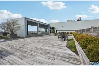 1 Executive Drive 108 #108, Fort Lee, NJ 07024 - Photo 28