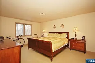 340 French Ct, Teaneck Township, NJ 07666 - Photo 12