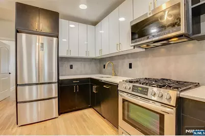 623 38th Street, Union City, NJ 07087 - Photo 10