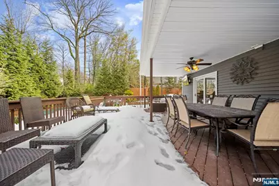 564 Whitenack Road, River Vale Township, NJ 07675 - Photo 8