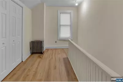 44 Stuyvesant Avenue, Newark, NJ 07106 - Photo 6