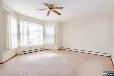 120 Fenner Avenue, Clifton, NJ 07013 - Photo 4