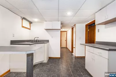 120 Fenner Avenue, Clifton, NJ 07013 - Photo 18