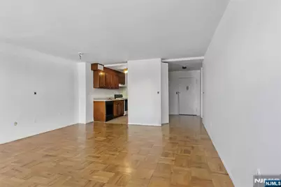 926 Bloomfield 5E #5E, Glen Ridge, NJ 07028 - Photo 8