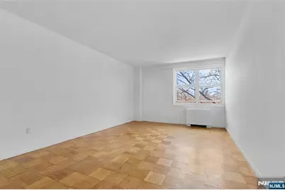 926 Bloomfield 5E #5E, Glen Ridge, NJ 07028 - Photo 12