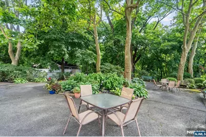 926 Bloomfield 5E #5E, Glen Ridge, NJ 07028 - Photo 20