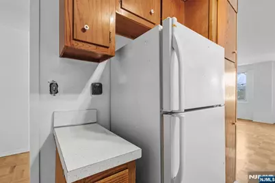 926 Bloomfield 5E #5E, Glen Ridge, NJ 07028 - Photo 16