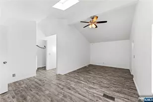 28 Butler St, Clifton, NJ 07011 - Photo 8