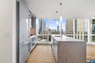 77 Hudson Street 2303, Jersey City, NJ 07302 - Photo 4