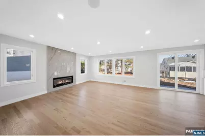 311 Walnut Street, Washington Township, NJ 07676 - Photo 10