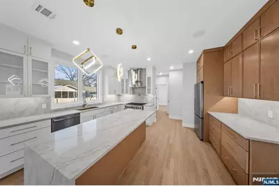 311 Walnut Street, Washington Township, NJ 07676 - Photo 14