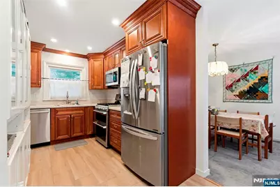 476 Greenway Drive, Leonia, NJ 07605 - Photo 4