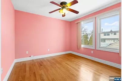 9 15th Avenue, Elmwood Park, NJ 07407 - Photo 16