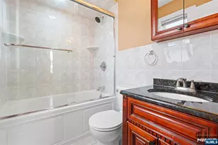 9 15th Ave, Elmwood Park, NJ 07407 - Photo 28