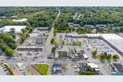 350 Ramapo Valley Road, Oakland, NJ 07436 - Photo 12