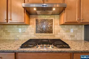 70 Truman Dr, Wood Ridge, NJ 07075 - Photo 12