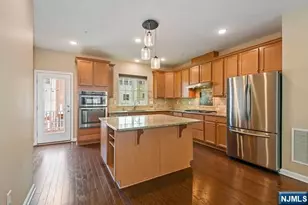70 Truman Dr, Wood Ridge, NJ 07075 - Photo 14