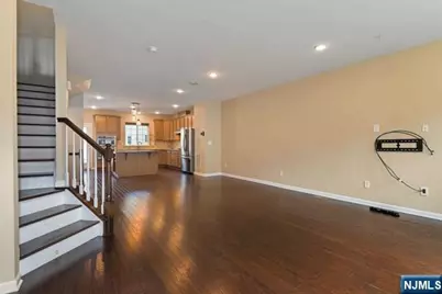 70 Truman Drive, Wood Ridge, NJ 07075 - Photo 8
