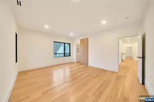 283 Bluff Rd, Fort Lee, NJ 07024 - Photo 30