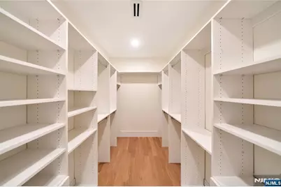 283 Bluff Road, Fort Lee, NJ 07024 - Photo 24