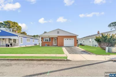 16 Calalou Court, Berkeley, NJ 08757 - Photo 4