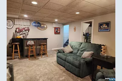 10 Sunrise Avenue, Bloomingdale, NJ 07403 - Photo 24