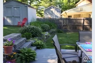 10 Sunrise Avenue, Bloomingdale, NJ 07403 - Photo 32