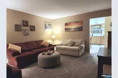 10 Sunrise Avenue, Bloomingdale, NJ 07403 - Photo 6