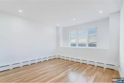 100 Harwood Terrace, Palisades Park, NJ 07650 - Photo 14