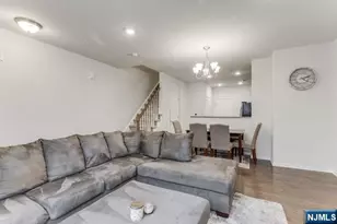 22 Veterans Dr, Wood Ridge, NJ 07075 - Photo 8