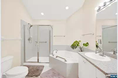 717 Regal Boulevard, Livingston, NJ 07039 - Photo 36