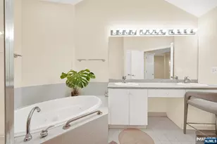 717 Regal Blvd, Livingston, NJ 07039 - Photo 38