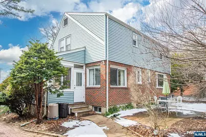 567 Windsor Road, Wood Ridge, NJ 07075 - Photo 4