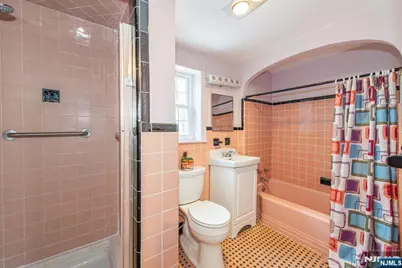 567 Windsor Road, Wood Ridge, NJ 07075 - Photo 22