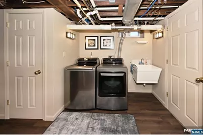 25 Pascack Road, Park Ridge, NJ 07656 - Photo 30