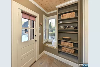 25 Pascack Road, Park Ridge, NJ 07656 - Photo 8