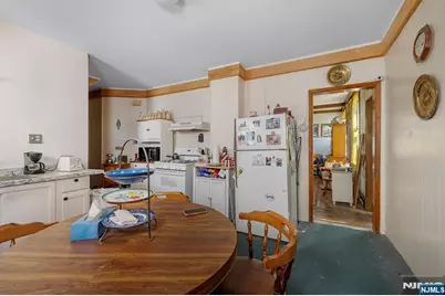 65 Marsellus Place, Garfield, NJ 07026 - Photo 16