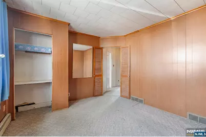 65 Marsellus Place, Garfield, NJ 07026 - Photo 22